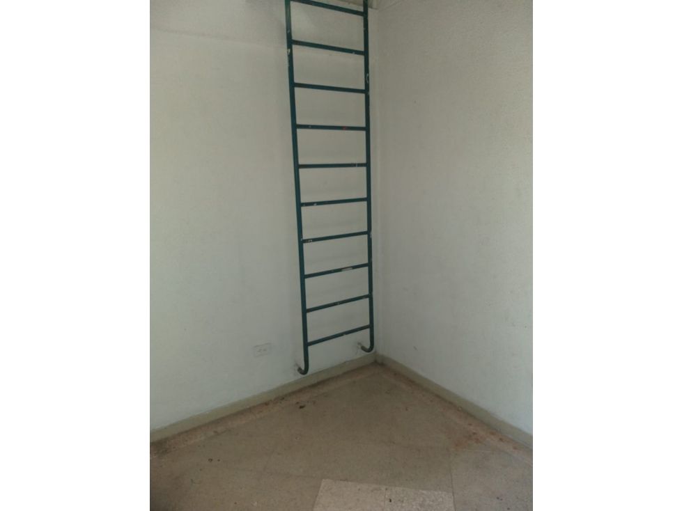 Local en arriendo Bolívar Cartagena Pie Del Cerro 8 m2 Habitaciones 0 Baños 0 Garajes 0 Precio $1200000