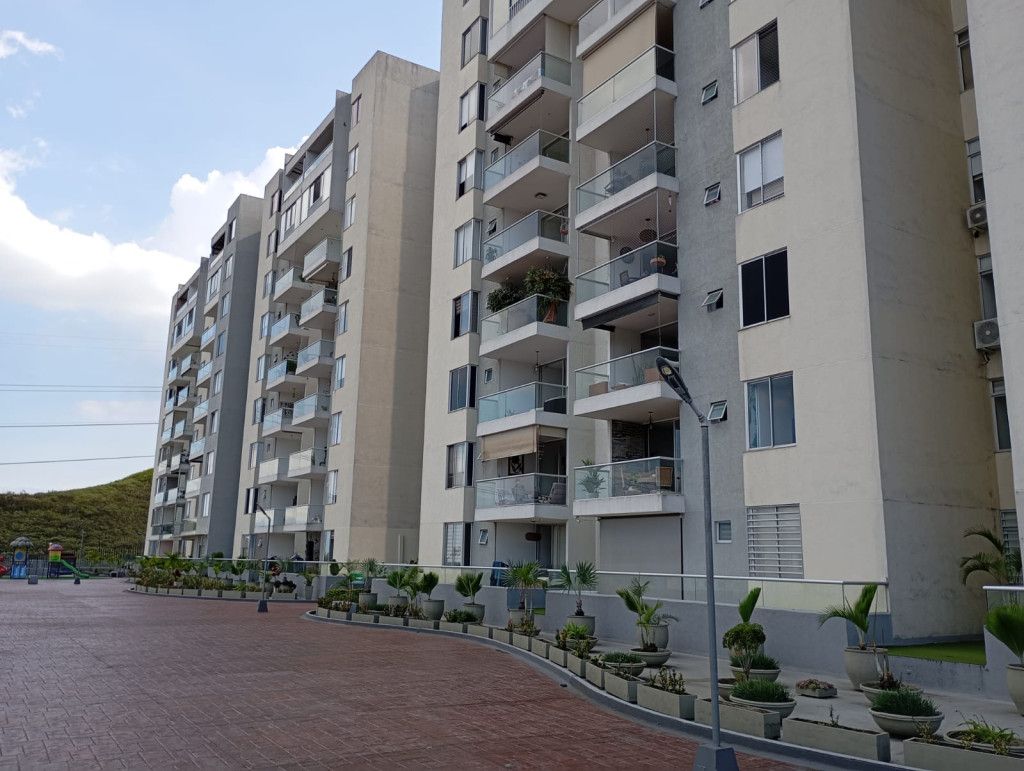 Apartamento en venta Valle Del Cauca Cali Bellavista 136 m2 Habitaciones 4 Baños 3 Garajes 2 Precio $900000000