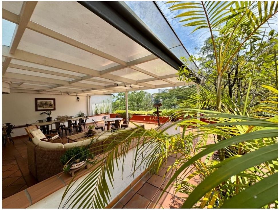 Apartamento en venta Antioquia Medellín San Lucas 195 m2 Habitaciones 3 Baños 2 Garajes 2 Precio $950000000
