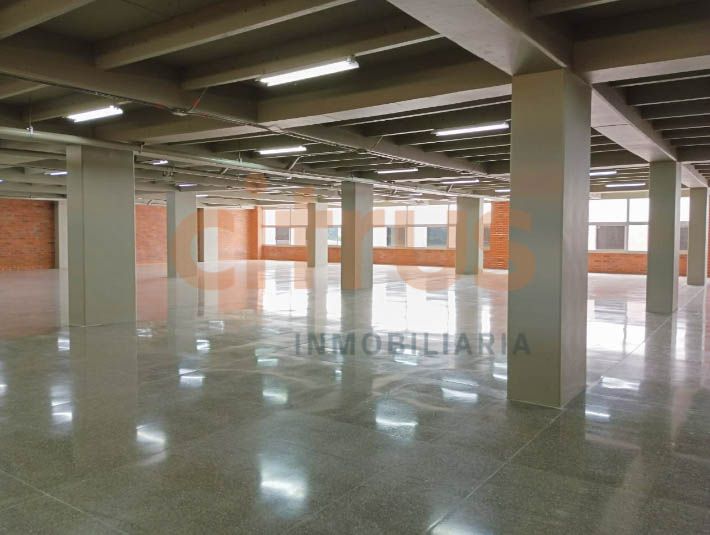 Oficina en arriendo Antioquia Medellín Shellmar 277 m2 Habitaciones 0 Baños 2 Garajes 3 Precio $22380170