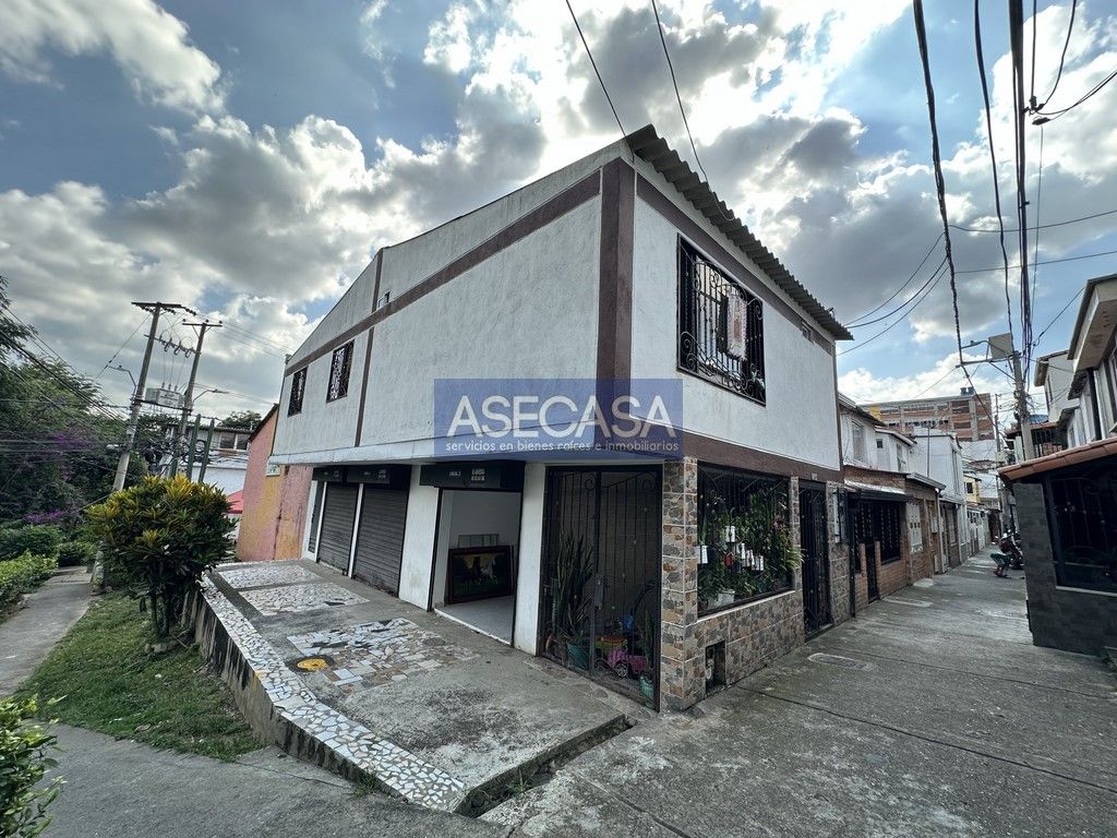 Casa en venta Santander Floridablanca Ubsan Bernardo 90 m2 Habitaciones 3 Baños 3 Garajes 0 Precio $290000000