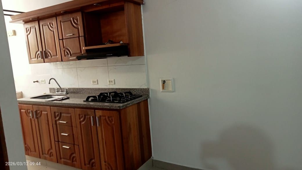 Apartamento en arriendo Antioquia Medellín Florida Nueva 90 m2 Habitaciones 2 Baños 1 Garajes 0 Precio $2700000