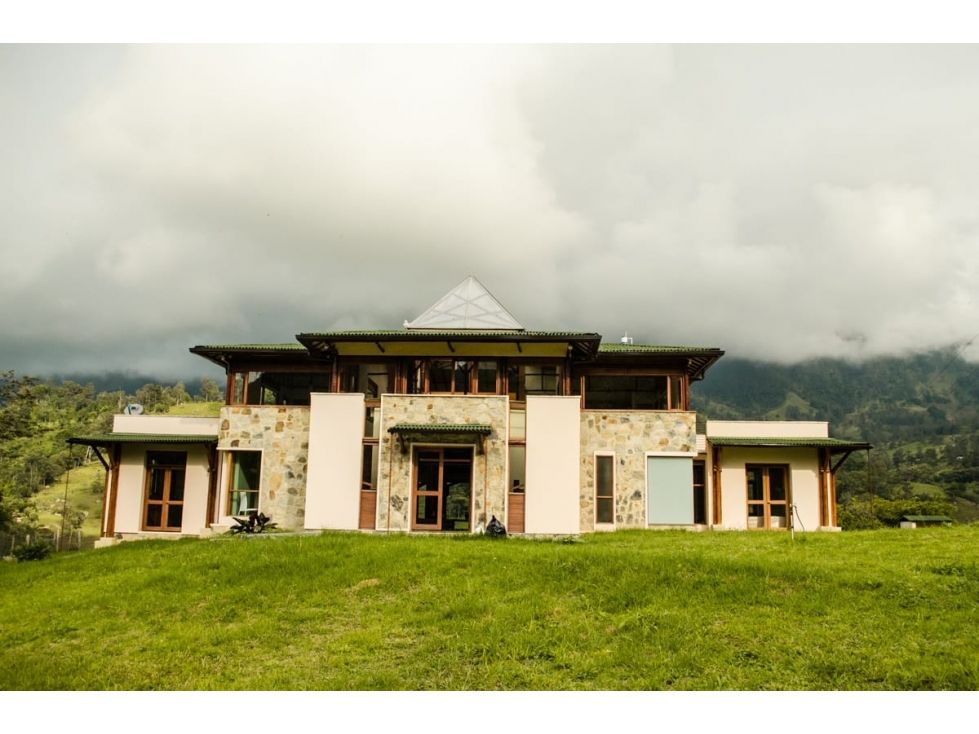 Casa Campestre en venta Cundinamarca San Francisco San Francisco 11900 m2 Habitaciones 10 Baños 8 Garajes 10 Precio $1350000000