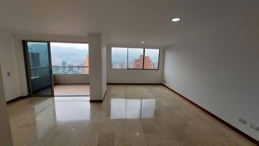 Apartamento en arriendo Antioquia Medellín Los Balsos No2 160 m2 Habitaciones 3 Baños 4 Garajes 2 Precio $6600000