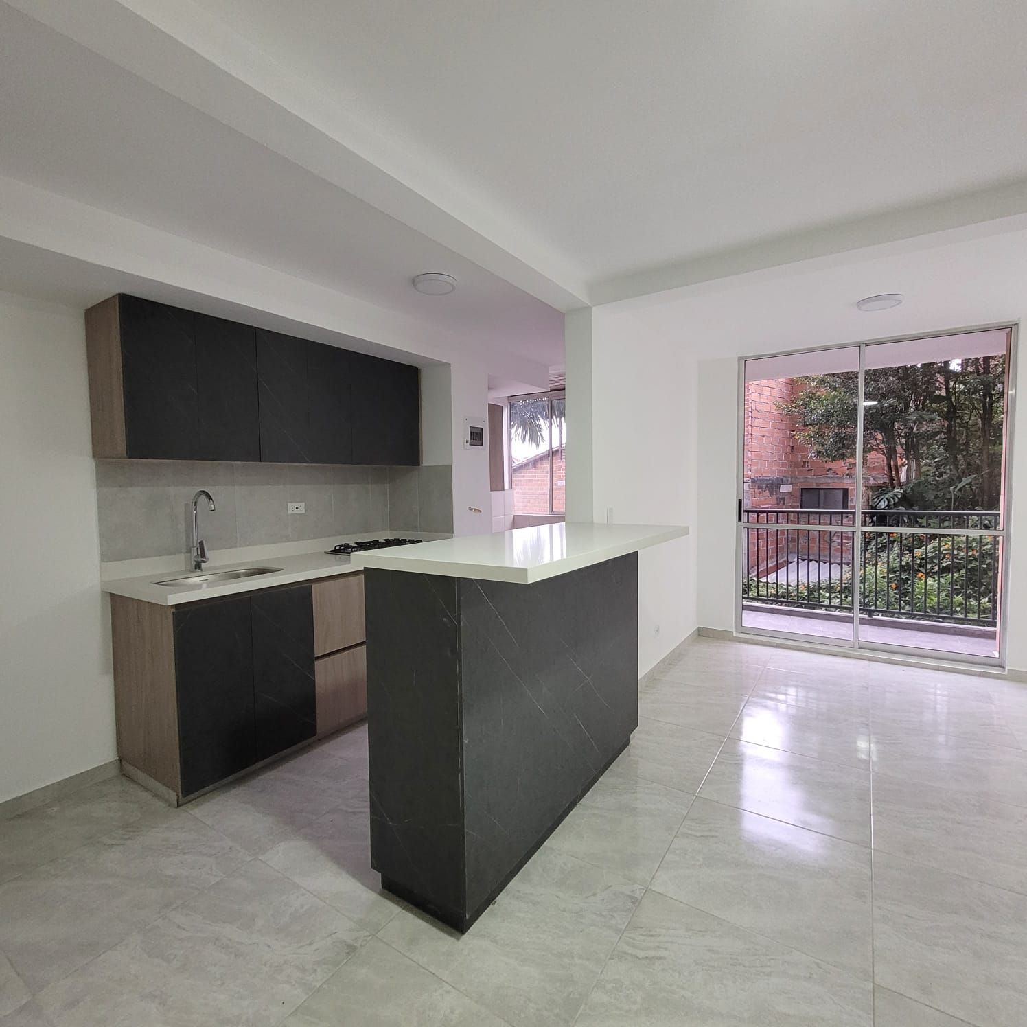 Apartamento en venta Antioquia Rionegro Rionegro 54 m2 Habitaciones 2 Baños 2 Garajes 1 Precio $310000000