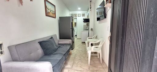 Local en arriendo Antioquia Medellín Los Alcazares 16 m2 Habitaciones 0 Baños 1 Garajes 0 Precio $1400000