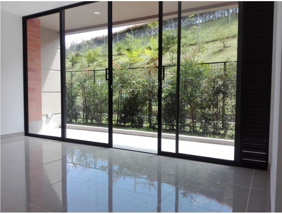 Apartaestudio en venta Antioquia Rionegro San Antonio 53 m2 Habitaciones 1 Baños 1 Garajes 5 Precio $512000000