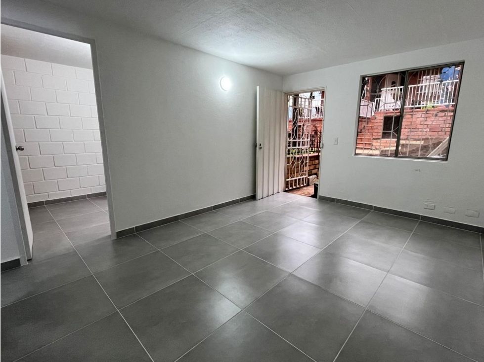 Apartamento en venta Antioquia Medellín Aures No 1 58 m2 Habitaciones 3 Baños 2 Garajes 0 Precio $320000000