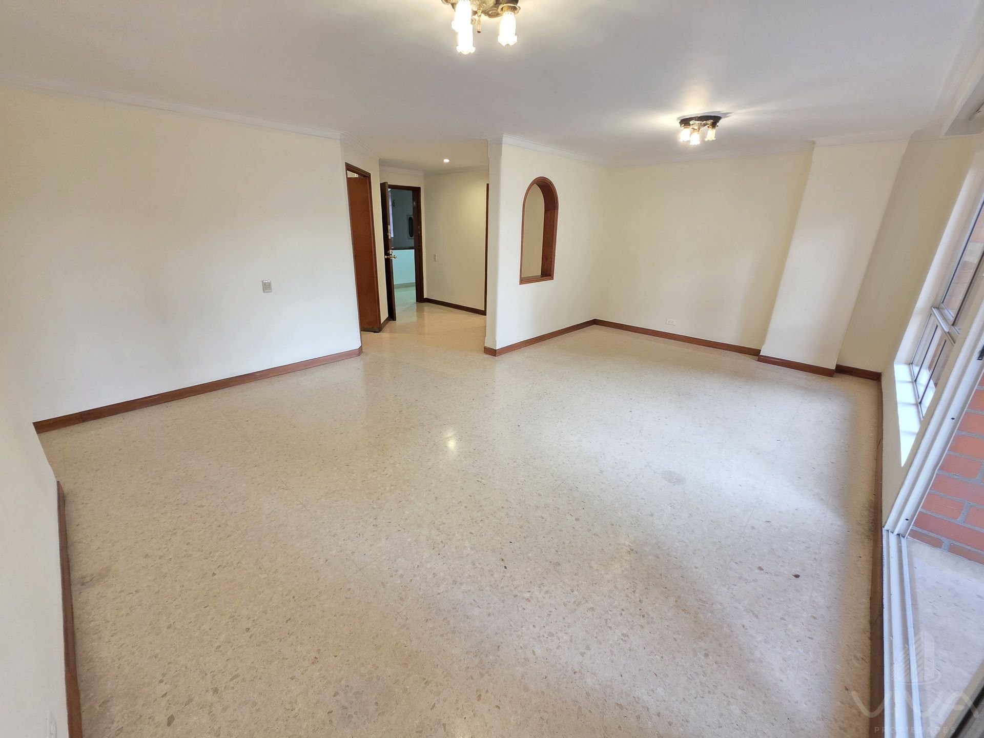 Apartamento en arriendo o venta Antioquia Medellín Santa Maria De Los Angeles 144 m2 Habitaciones 3 Baños 3 Garajes 2 Precio venta $970000000 Precio arriendo $5600000