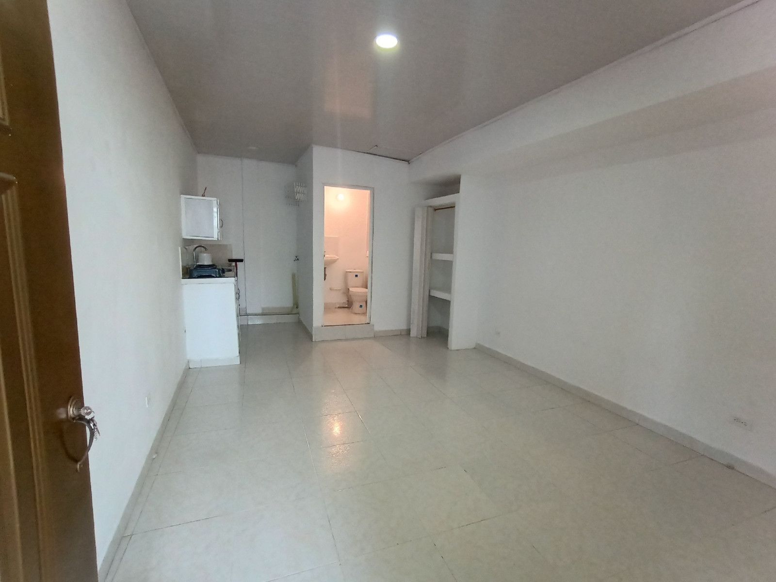 Apartaestudio en arriendo Valle Del Cauca Cali Meléndez 35 m2 Habitaciones 1 Baños 2 Garajes 0 Precio $650000