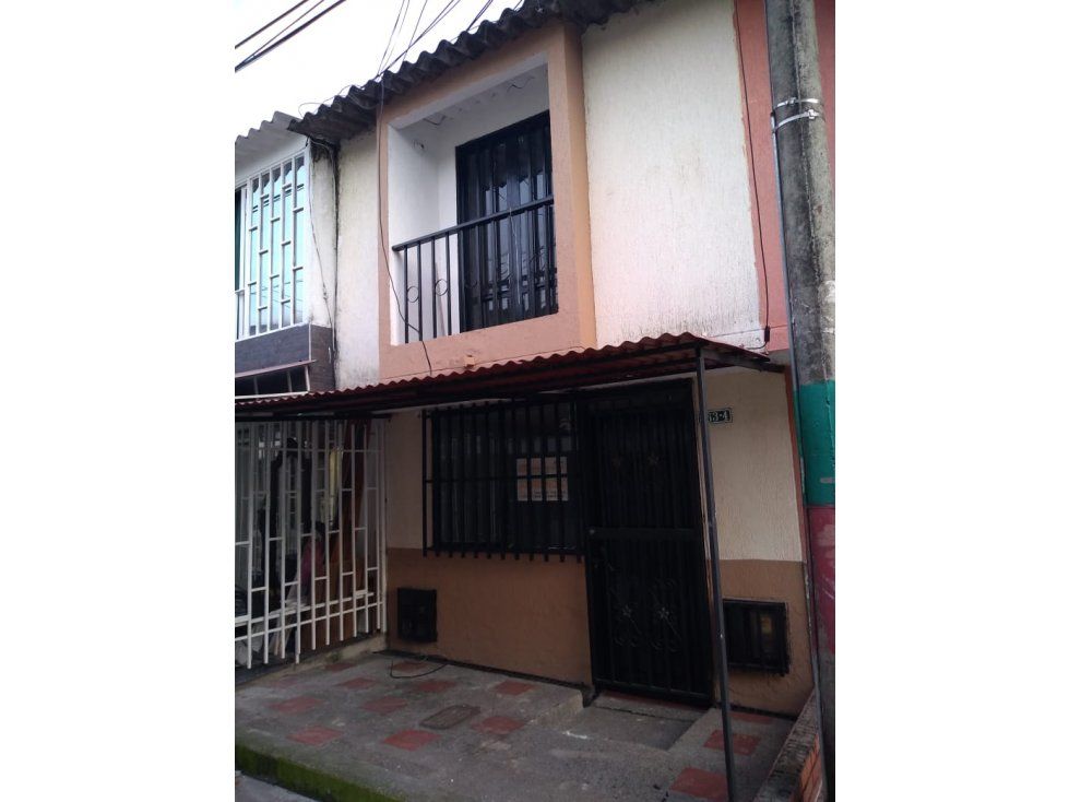 Casa en arriendo Quindío Armenia Br La Patria 48 m2 Habitaciones 2 Baños 1 Garajes 0 Precio $590000
