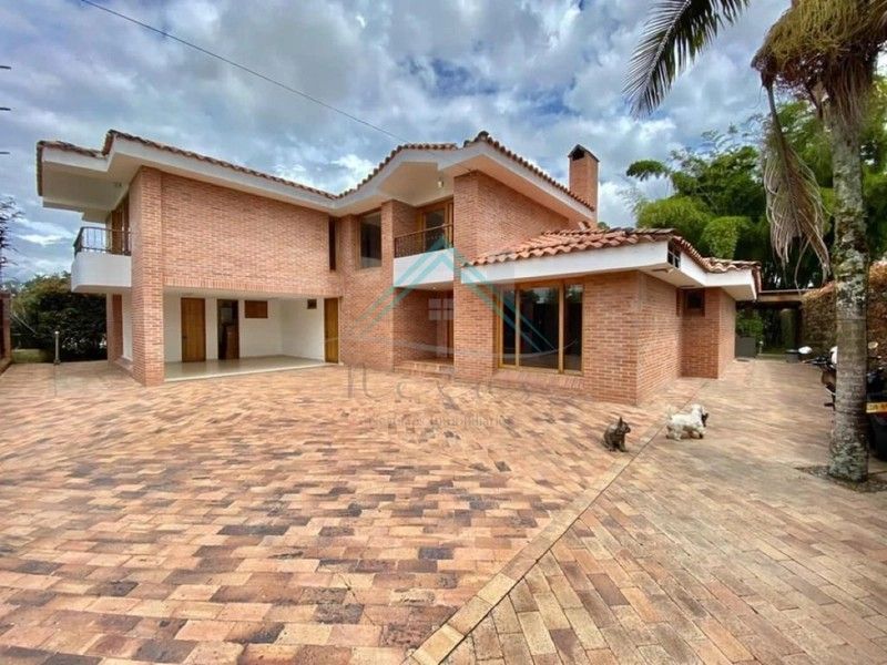 Finca en arriendo Antioquia Rionegro Villas De Gualanday Et Iii 250 m2 Habitaciones 4 Baños 4 Garajes 1 Precio $14000000