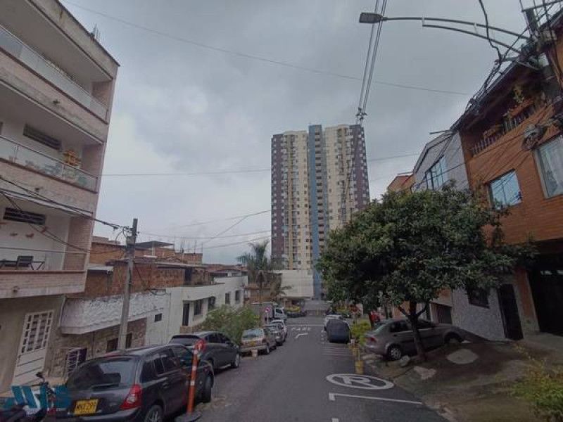 Apartamento en venta Antioquia Medellín Gerona 96 m2 Habitaciones 3 Baños 1 Garajes 0 Precio $350000000