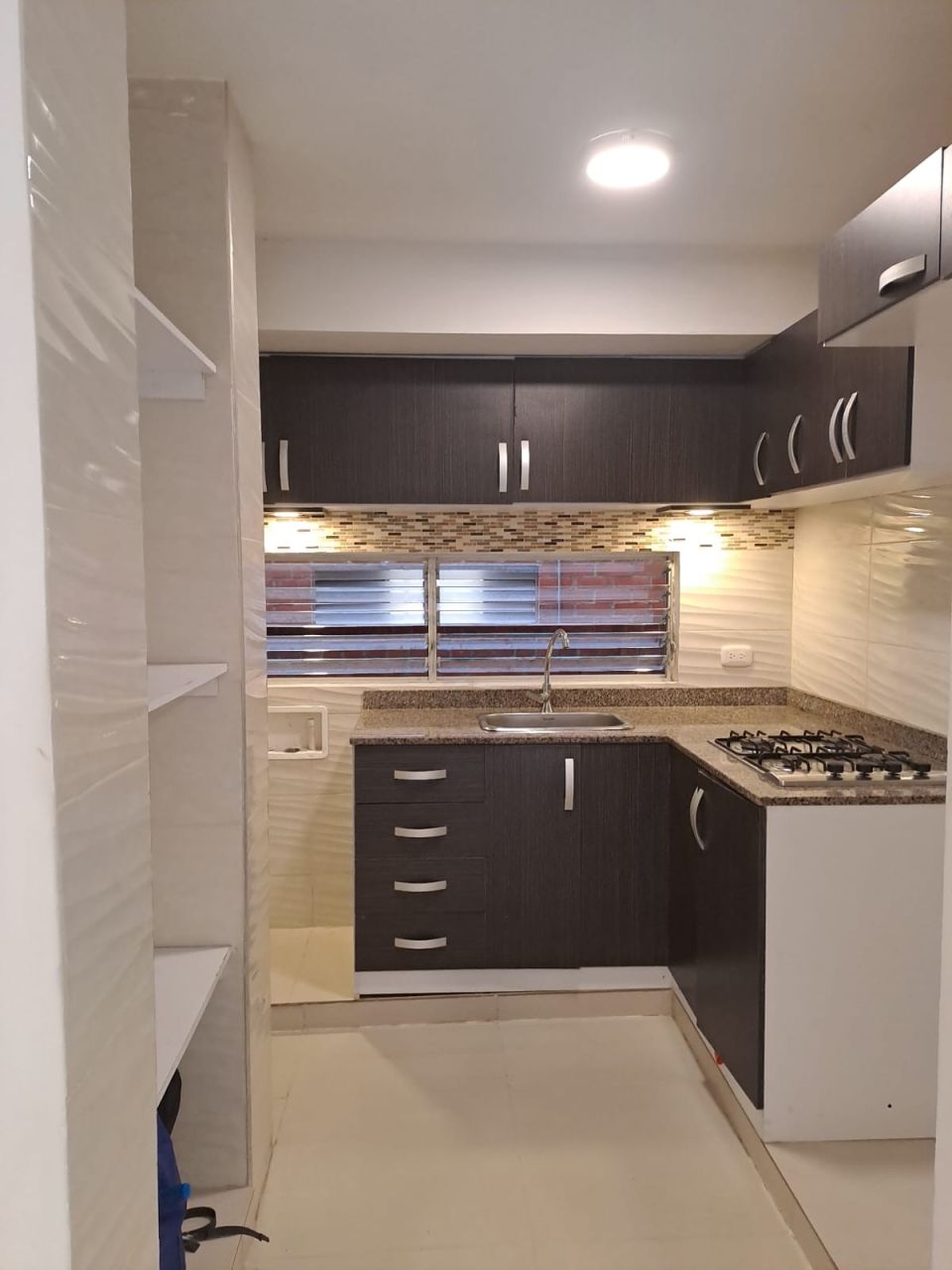 Apartamento en venta Valle Del Cauca Cali El Bosque 53 m2 Habitaciones 3 Baños 1 Garajes 1 Precio $205000000
