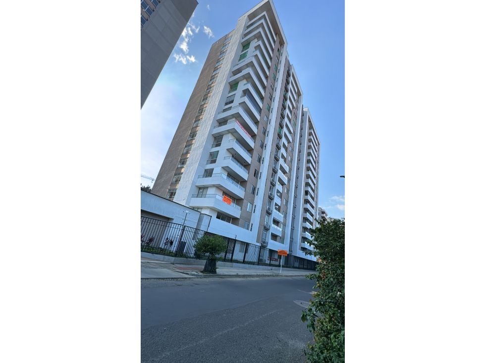 Apartamento en venta Valle Del Cauca Cali Lili 134 m2 Habitaciones 3 Baños 4 Garajes 2 Precio $930000000