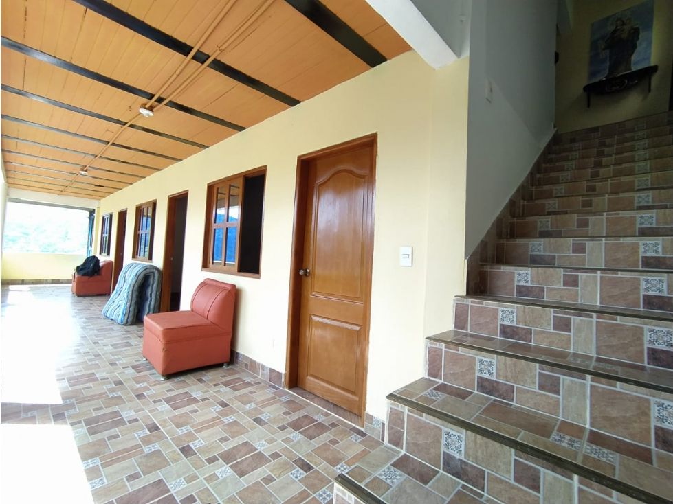 Finca en venta Antioquia Girardota Girardota 250 m2 Habitaciones 5 Baños 5 Garajes 2 Precio $600000000