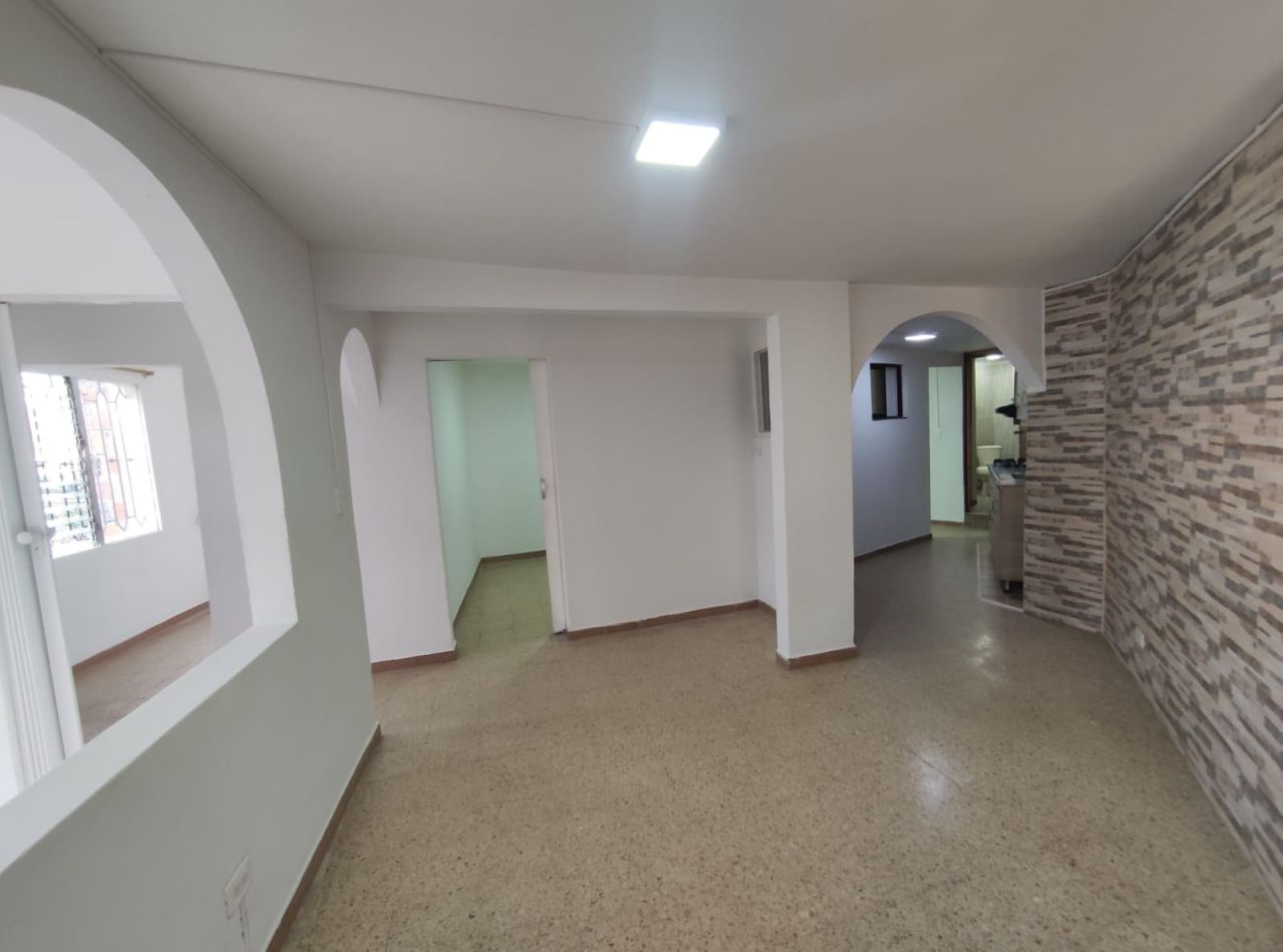 Apartamento en venta Antioquia Medellín La Pradera 60 m2 Habitaciones 3 Baños 1 Garajes 0 Precio $233500000
