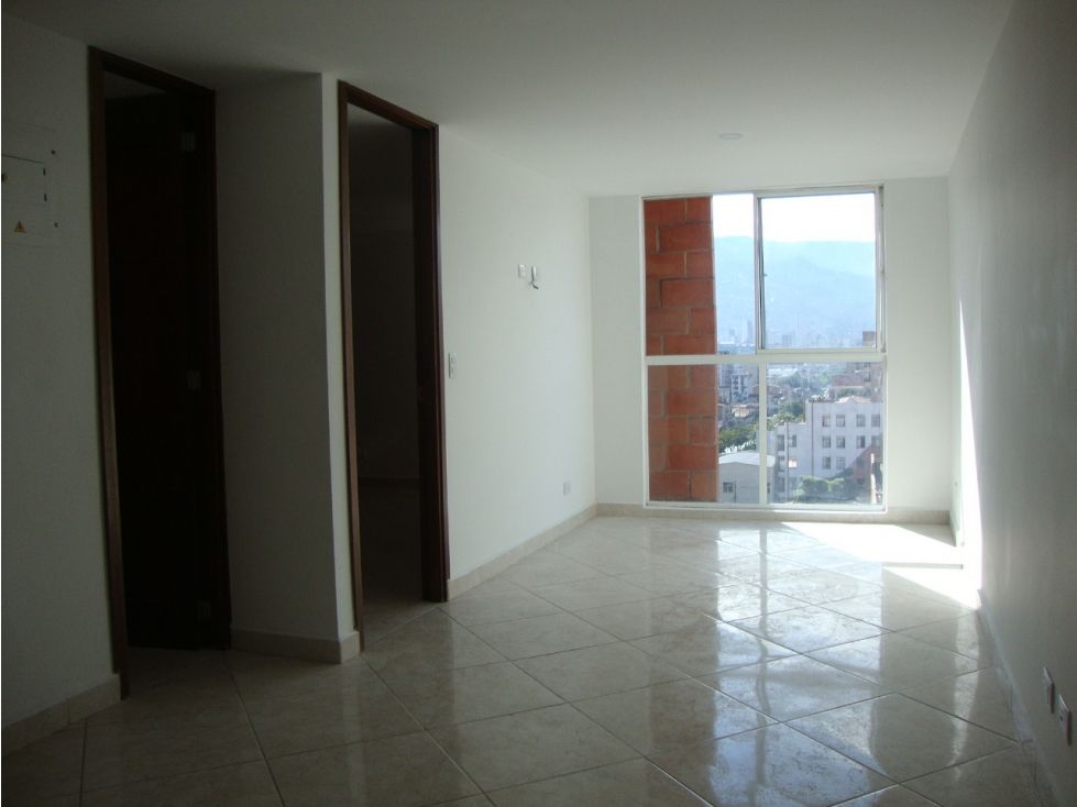 Apartaestudio en arriendo Antioquia Medellín Lorena 40 m2 Habitaciones 1 Baños 1 Garajes 1 Precio $1800000