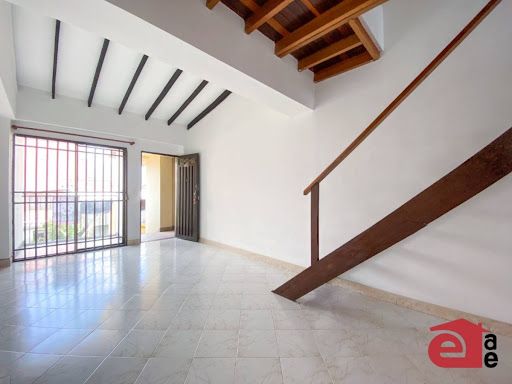 Apartamento en arriendo Antioquia Envigado El Dorado 73 m2 Habitaciones 2 Baños 2 Garajes 1 Precio $2400000