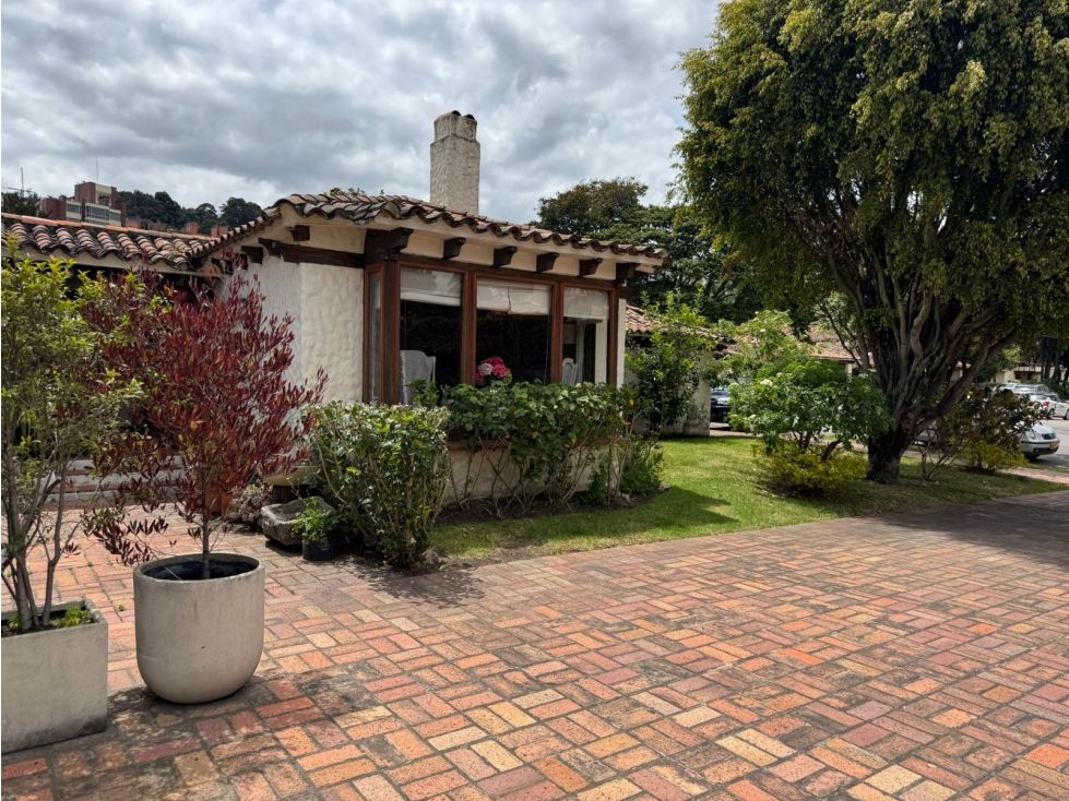 Casa en venta Cundinamarca Bogotá Iberia 227 m2 Habitaciones 3 Baños 2 Garajes 4 Precio $1800000000