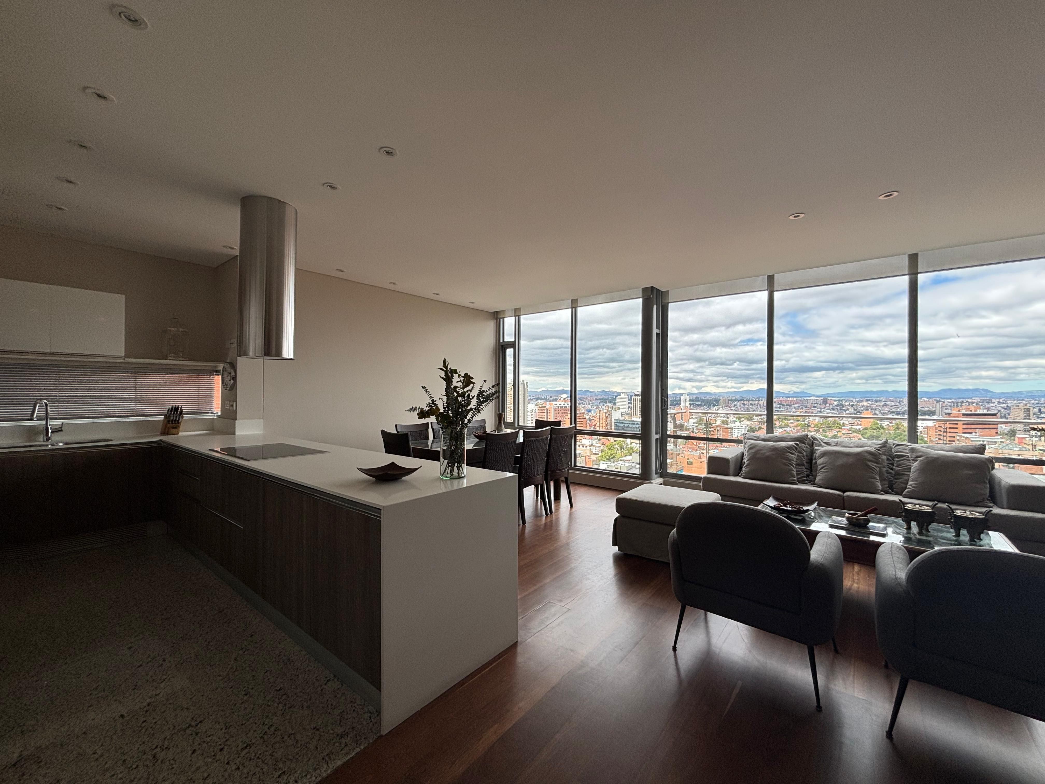 Apartamento en arriendo Cundinamarca Bogotá Emaus 160 m2 Habitaciones 2 Baños 4 Garajes 3 Precio $15500000