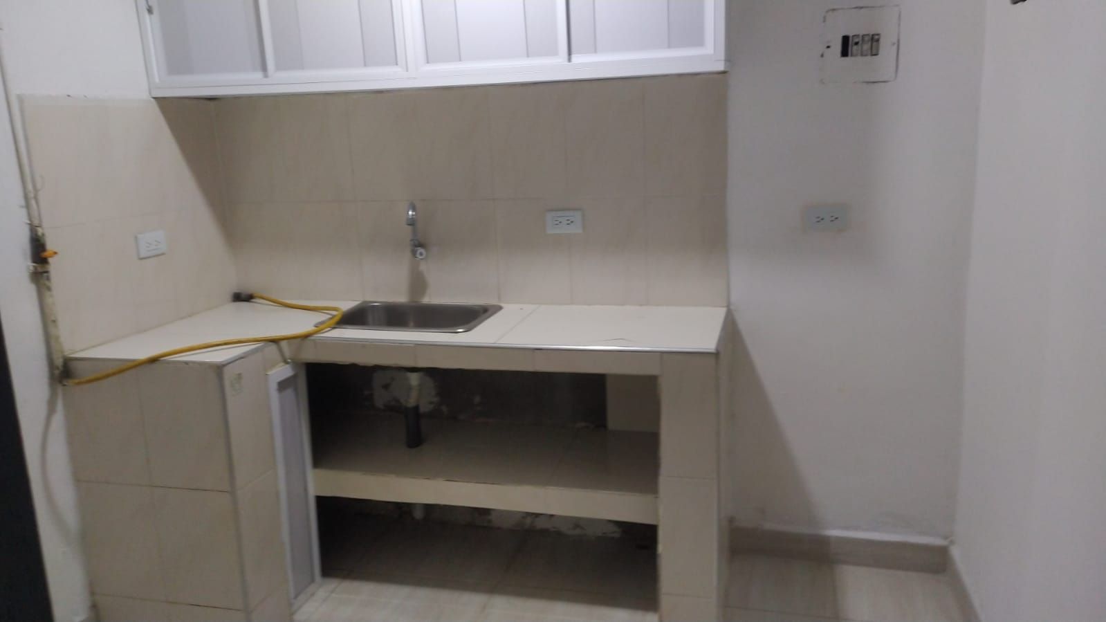 Apartamento en arriendo Valle Del Cauca Cali Nueva Floresta Del Ict 60 m2 Habitaciones 2 Baños 1 Garajes 0 Precio $700000