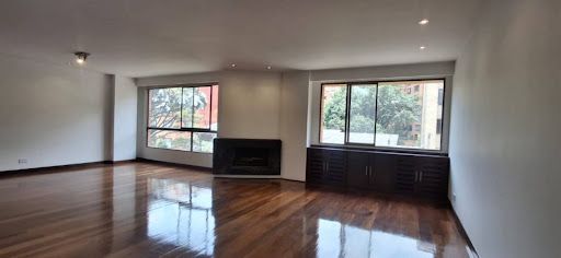 Apartamento en arriendo Cundinamarca Bogotá Emaus 140 m2 Habitaciones 3 Baños 3 Garajes 2 Precio $7900000