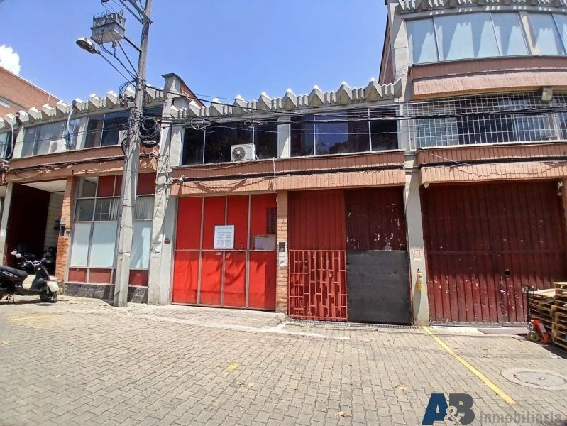 Bodega en arriendo Antioquia Bello La Florida 320 m2 Habitaciones 0 Baños 4 Garajes 0 Precio $9000000