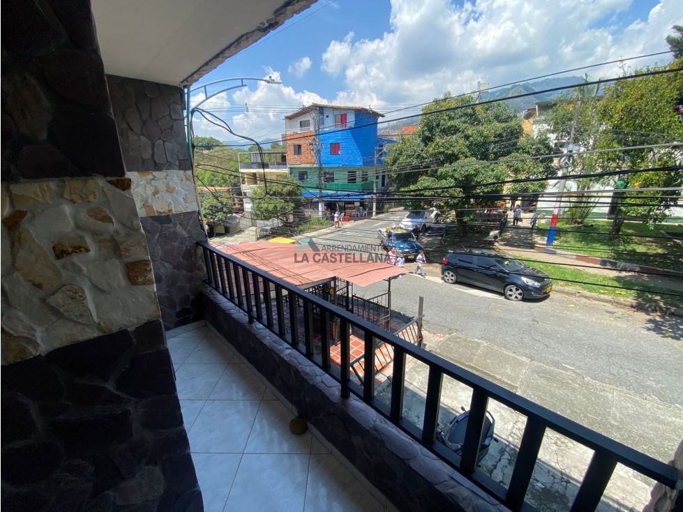 Casa en arriendo Antioquia Medellín Belalcazar 85 m2 Habitaciones 3 Baños 1 Garajes 0 Precio $1700000