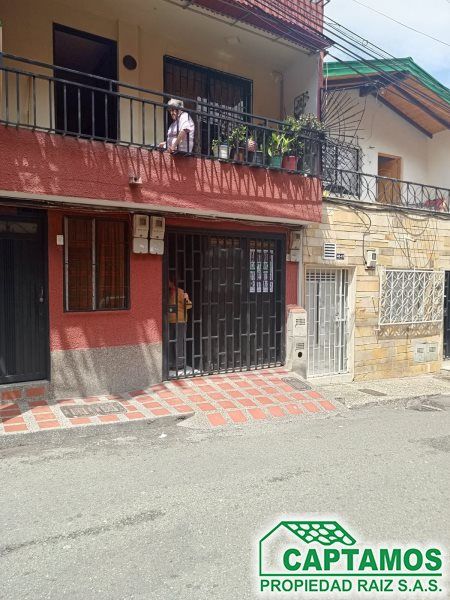 Apartamento en arriendo Antioquia Medellín Gerona 38 m2 Habitaciones 2 Baños 1 Garajes 0 Precio $1700000