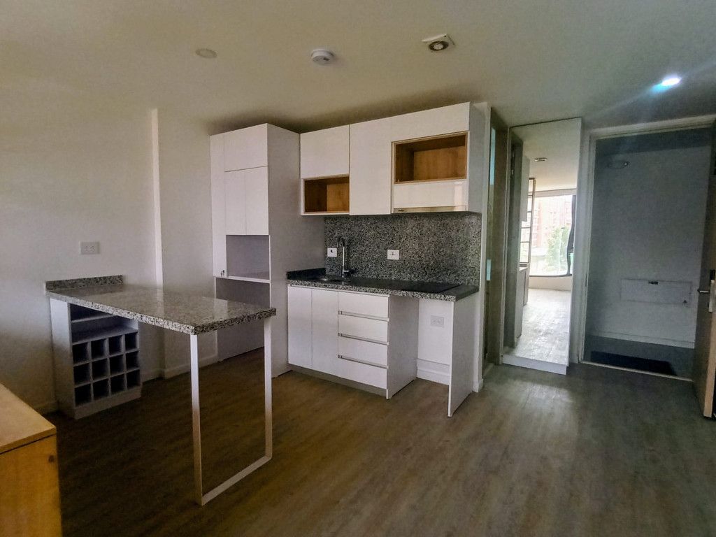 Apartamento en venta Cundinamarca Bogotá Julio Flórez 32 m2 Habitaciones 1 Baños 1 Garajes 1 Precio $320000000