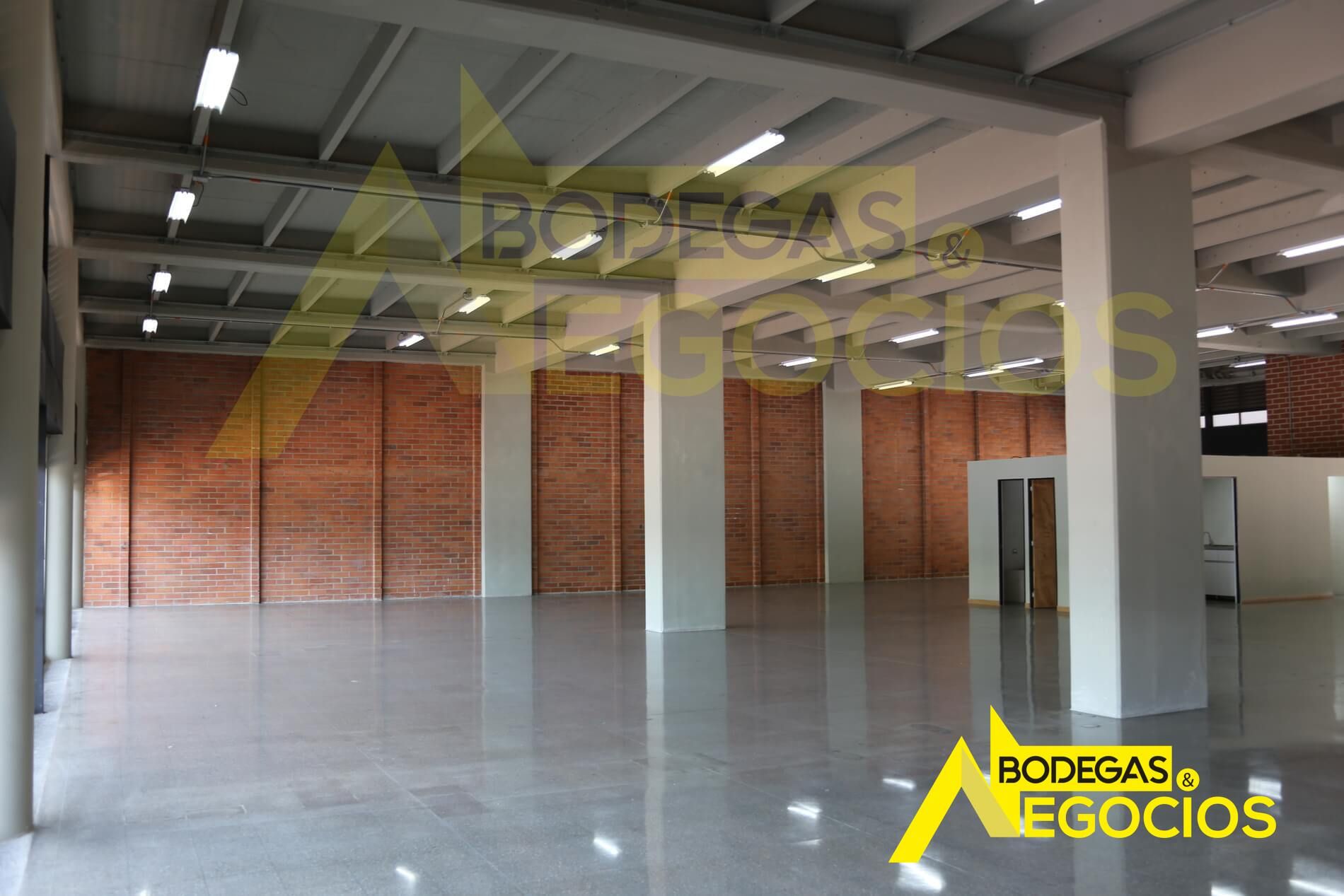 Local en arriendo Antioquia Medellín Shellmar 580 m2 Habitaciones 0 Baños 6 Garajes 6 Precio $52444950