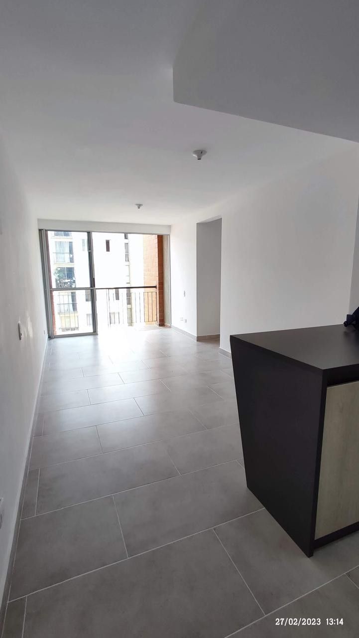 Apartamento en arriendo Valle Del Cauca Cali Condominio Marfil 65 m2 Habitaciones 3 Baños 2 Garajes 1 Precio $1550000