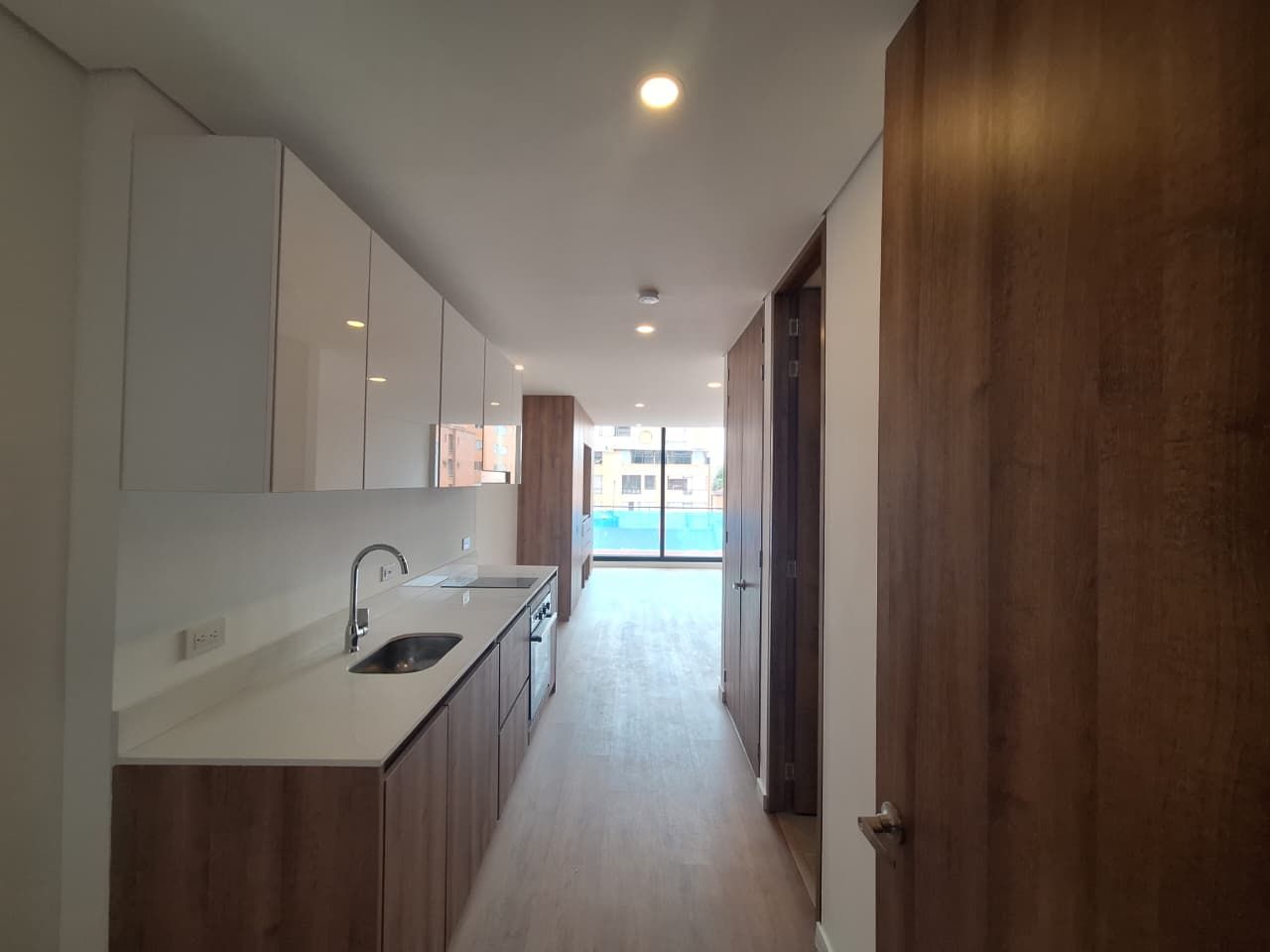 Apartaestudio en arriendo Cundinamarca Bogotá Las Acasias 34 m2 Habitaciones 1 Baños 1 Garajes 1 Precio $2100000