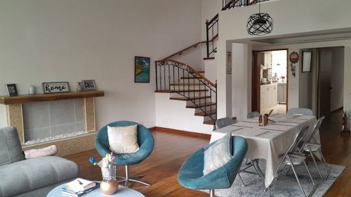 Casa en venta Cundinamarca Bogotá Santa Rosa 250 m2 Habitaciones 5 Baños 4 Garajes 3 Precio $1450000000