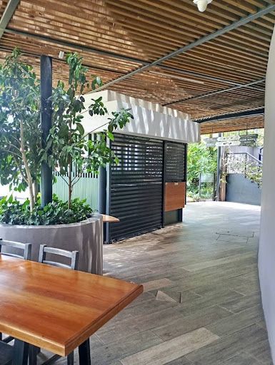 Local en arriendo Antioquia El Retiro El Retiro 8 m2 Habitaciones 0 Baños 1 Garajes 1 Precio $1000000