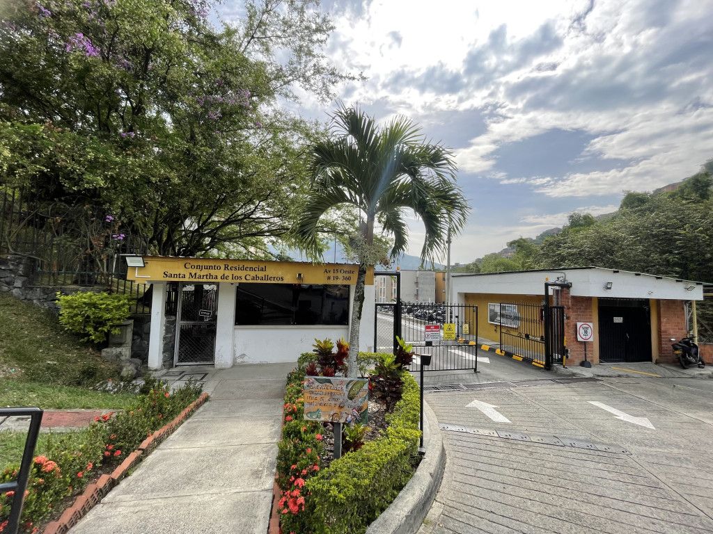 Apartamento en arriendo Valle Del Cauca Cali Aguacatal 60 m2 Habitaciones 3 Baños 2 Garajes 0 Precio $980000