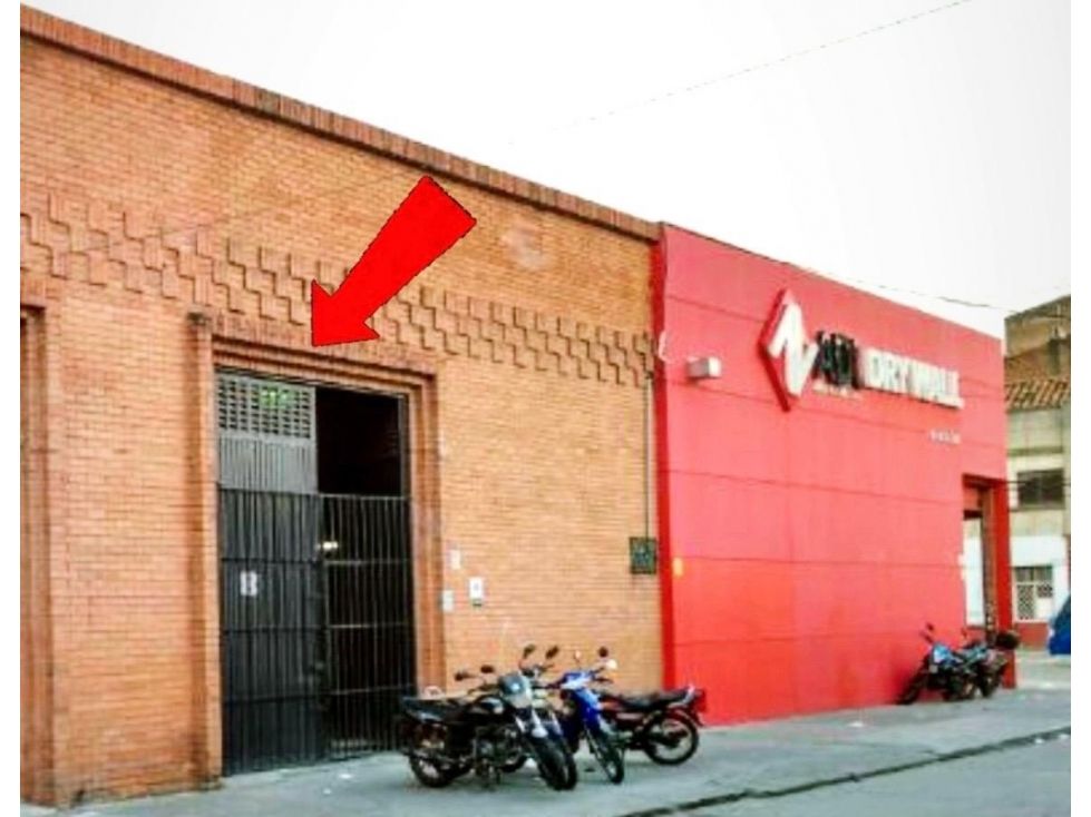 Bodega en arriendo Valle Del Cauca Cali Obrero 460 m2 Habitaciones 0 Baños 4 Garajes 4 Precio $6900000