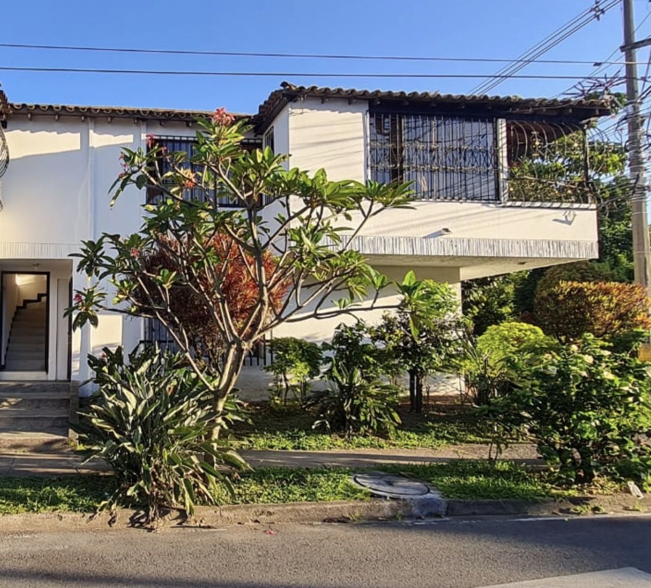 Casa en venta Antioquia Medellín Rosales 163 m2 Habitaciones 4 Baños 2 Garajes 1 Precio $1080000000