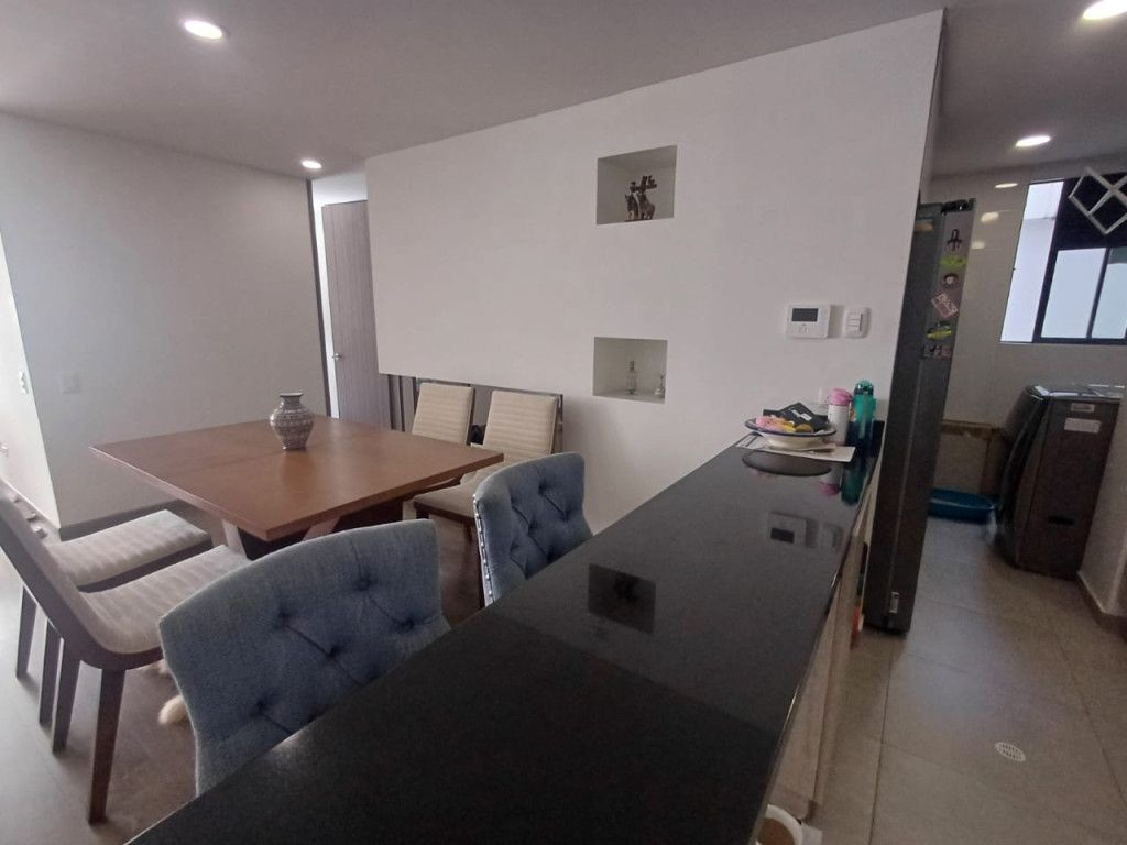 Apartamento en arriendo Cundinamarca Bogotá Los Andes Norte 92 m2 Habitaciones 3 Baños 2 Garajes 2 Precio $4500000