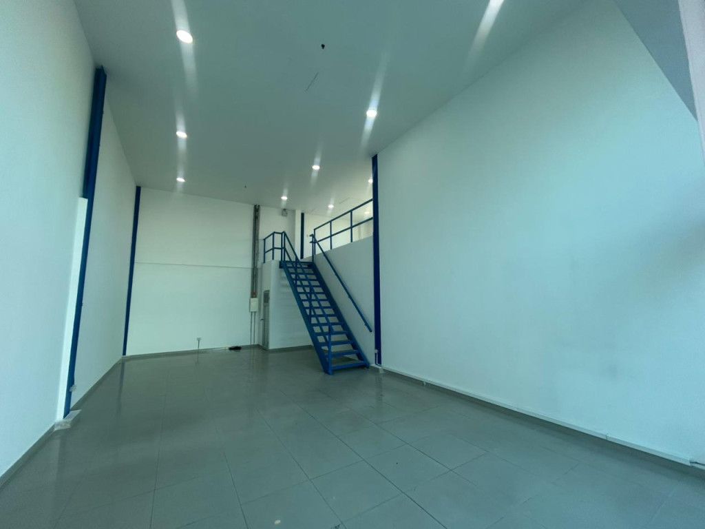 Local en arriendo Atlántico Barranquilla Universal 98 m2 Habitaciones 0 Baños 2 Garajes 0 Precio $4771330