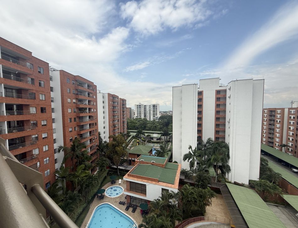 Apartamento en arriendo Valle Del Cauca Cali Area Libre - Parque Del Amor 105 m2 Habitaciones 3 Baños 2 Garajes 1 Precio $3200000