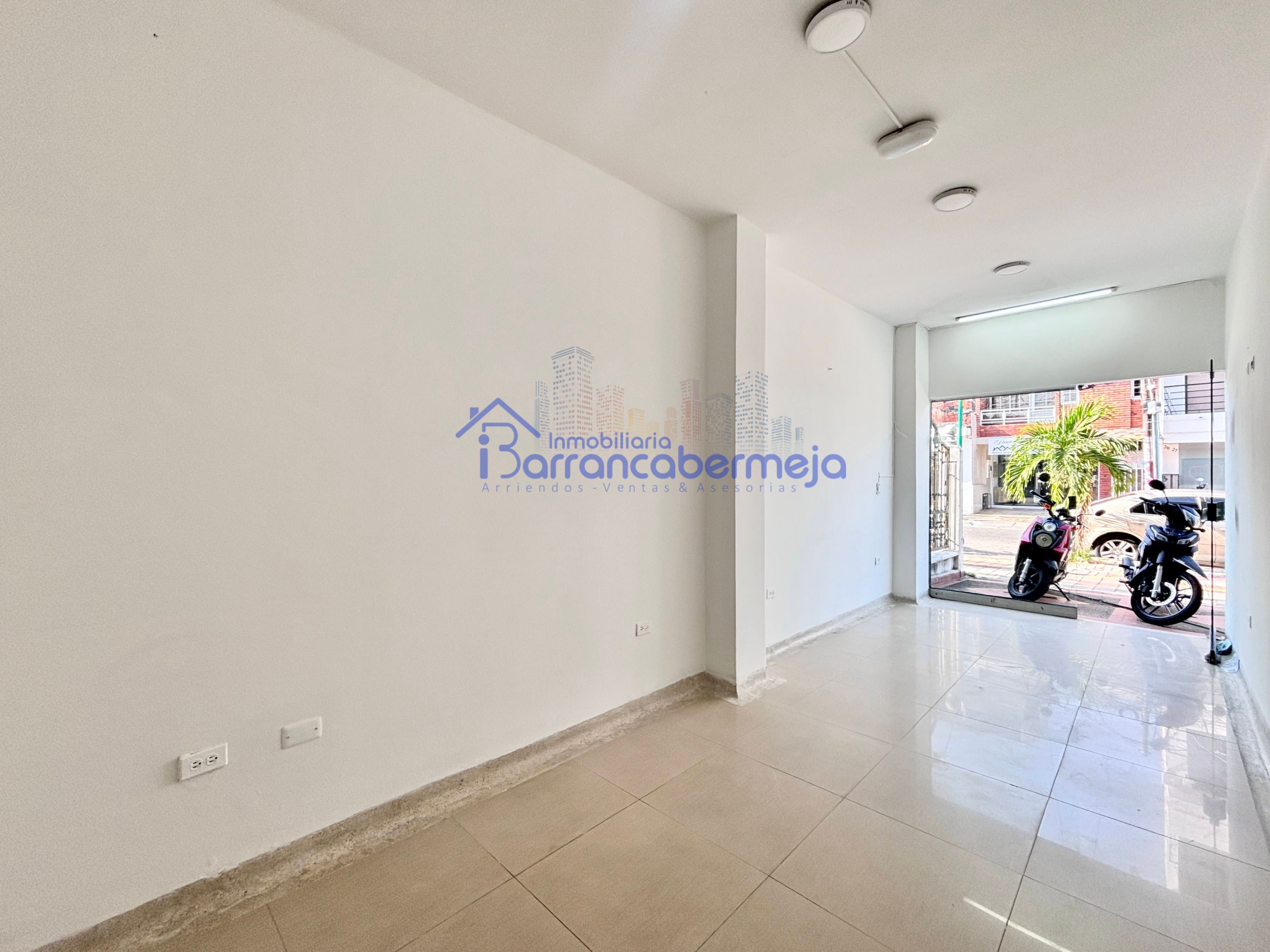 Local en arriendo Santander Barrancabermeja Colombia 20 m2 Habitaciones 0 Baños 1 Garajes 0 Precio $1000000
