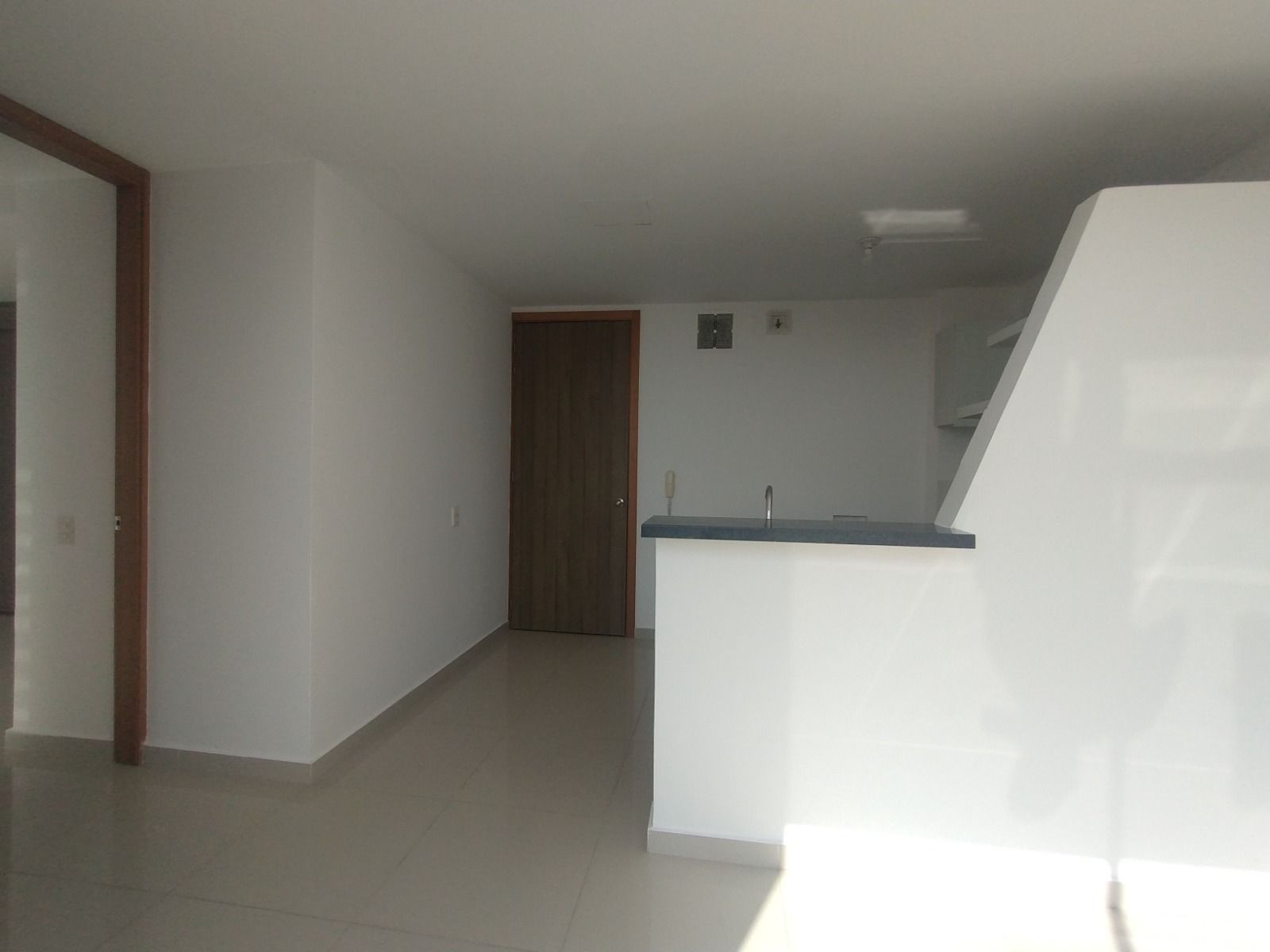 Apartamento en arriendo Atlántico Barranquilla Ciudad Jardin 40 m2 Habitaciones 1 Baños 2 Garajes 1 Precio $1900000