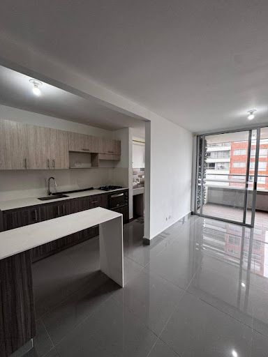 Apartamento en arriendo Antioquia Medellín Blanquizal 84 m2 Habitaciones 3 Baños 2 Garajes 1 Precio $3000000