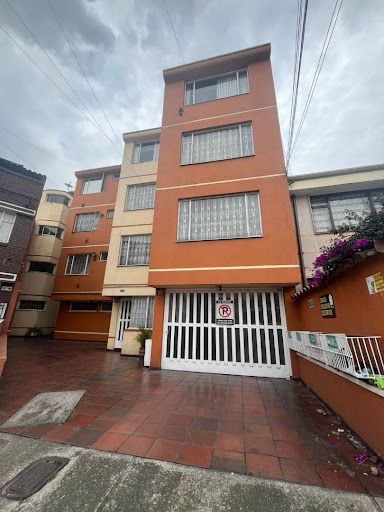 Apartamento en arriendo Cundinamarca Bogotá Normandía 70 m2 Habitaciones 2 Baños 2 Garajes 1 Precio $2200000