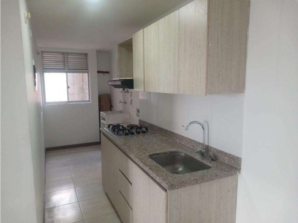 Apartamento en arriendo Antioquia Sabaneta Calle Larga 75 m2 Habitaciones 3 Baños 2 Garajes 1 Precio $2900000