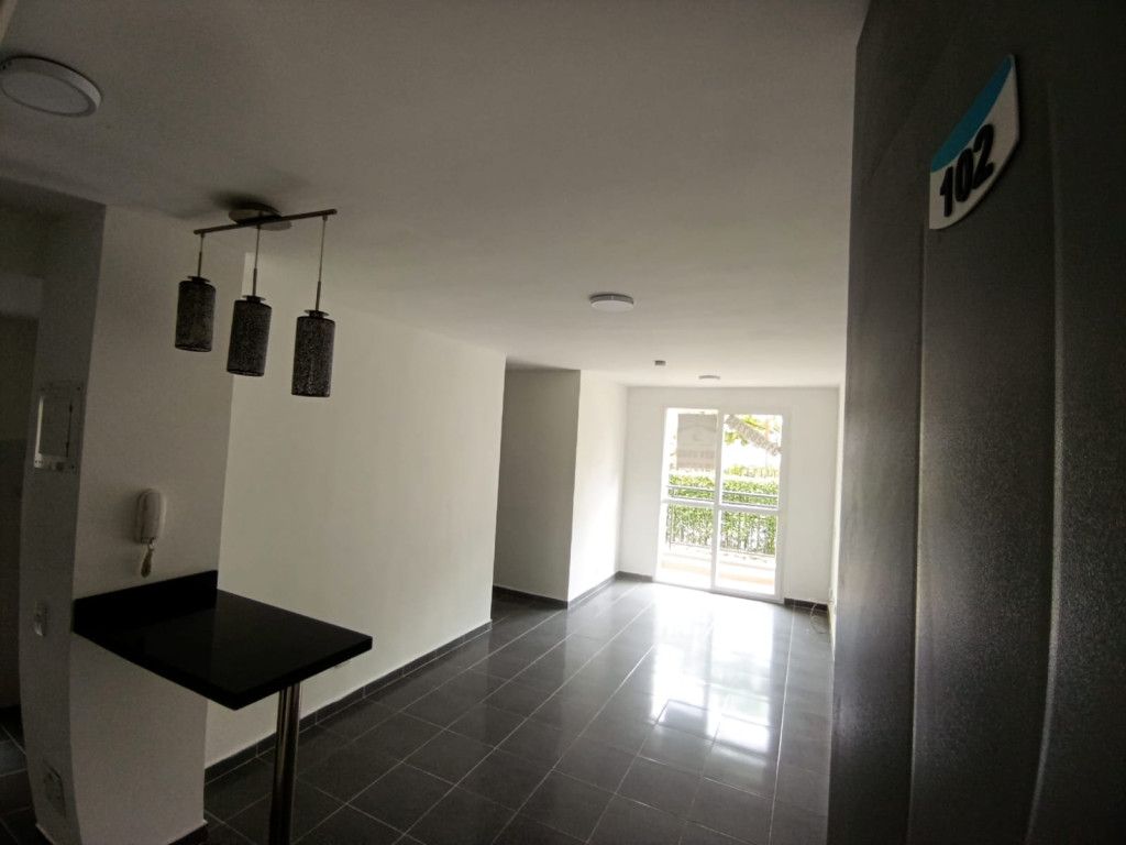 Apartamento en arriendo Valle Del Cauca Cali Conjunto Residencial Aguaclara 60 m2 Habitaciones 2 Baños 2 Garajes 0 Precio $1200000