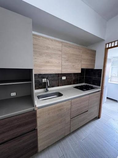 Apartamento en arriendo Antioquia Medellín Ferreni 84 m2 Habitaciones 3 Baños 2 Garajes 1 Precio $3700000