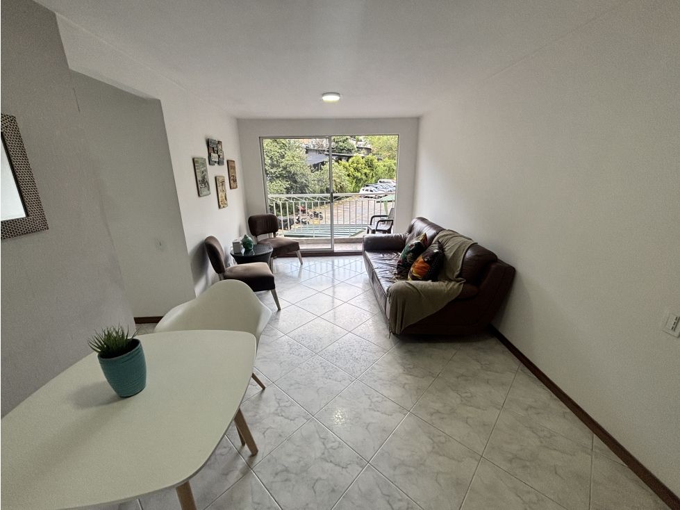 Apartamento en arriendo Antioquia Medellín Castropol 87 m2 Habitaciones 3 Baños 2 Garajes 1 Precio $3940000